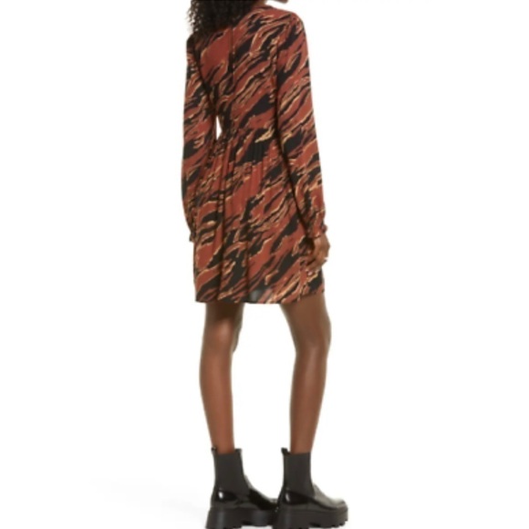 Bp Nordstrom Print Long Sleeve Dress in Brown Burnout Tiger Stripe Size S - Picture 2 of 6